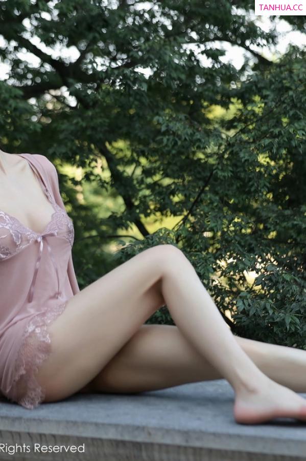 tina_甜仔  [XiuRen]高清写真图 2023.07.21 No.7114 tina_甜仔 凹凸身材第6张图片